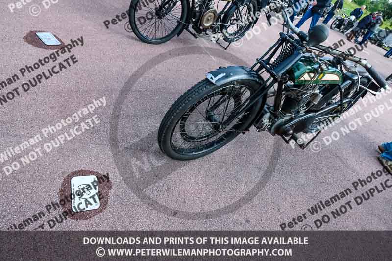 Vintage motorcycle club;eventdigitalimages;no limits trackdays;peter wileman photography;vintage motocycles;vmcc banbury run photographs